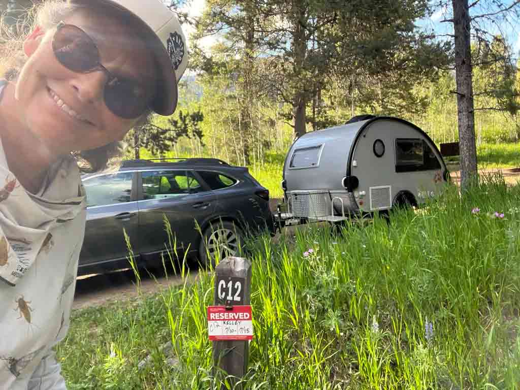 Angie-Kelley-Fish-and-Hang